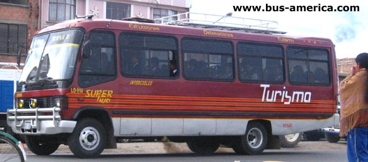 Mercedes Benz LO 914 frontal - MOPAR
