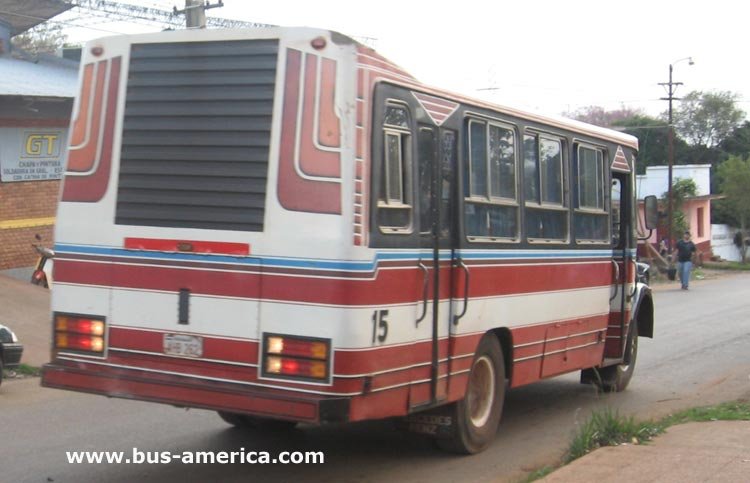 Mercedes-Benz L 1113 - Davalos - Ciudad de Encarnación
¿AHB262?
http://galeria.bus-america.com/displayimage.php?pid=644
