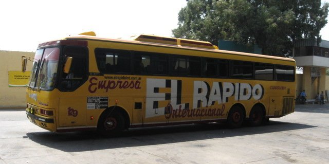 Mercedes-Benz O 371 RSD - El Rápido Internacional
El Rápido Internacional, interno 129
