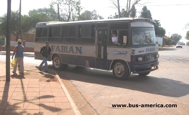 Mercedes-Benz OC 1214 - El Detalle - Fabian
C.963723 - VEV 185
[url=https://bus-america.com/galeria/displayimage.php?pid=31956]https://bus-america.com/galeria/displayimage.php?pid=31956[url]

Fabián (Misiones), interno 2
