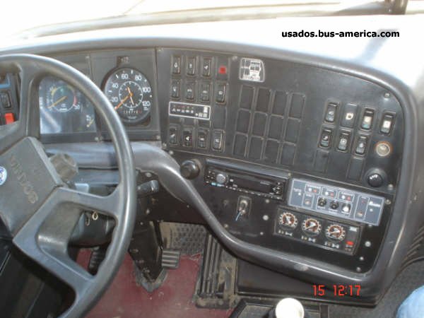 Scania K 113 - Marcopolo Paradiso 1800 DD generacon 5 (en Argentina-unidad actualmente radicada en Bolivia)
