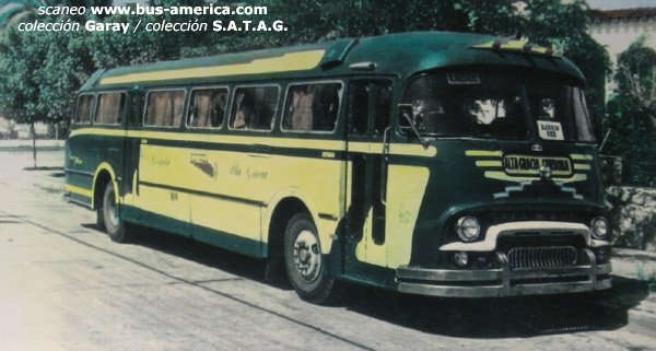 Volvo - CarMeCor - C.O.T.A.G.L.
Unidad patente provincial de �mnibus de Cordoba 169. Fotograf�a reproducci�n de coleccion Sr.Garay , reproducida de colecci�n empresa S.A.T.A.G. (ex C.O.T.A.G.L)
