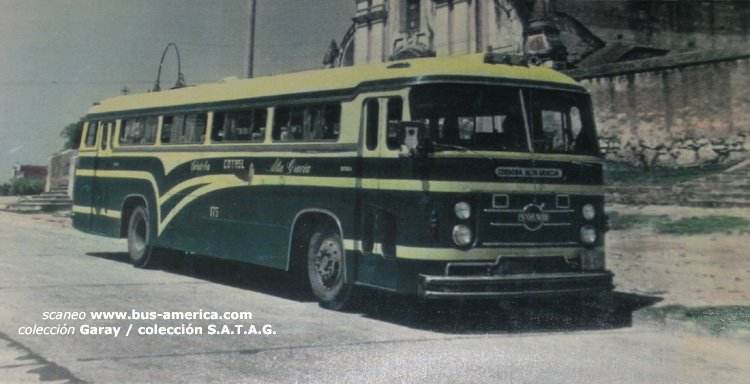 Volvo - E.M.S.I. - C.O.T.A.G.L.
Unidad patente provincial de mnibus de Cordoba 175. Fotografa reproduccin de coleccion Sr.Garay , reproducida de coleccin empresa S.A.T.A.G. (ex C.O.T.A.G.L)
