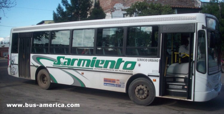 Agrale MA 15 - Metalpar Tronador 2010 - Sarmiento
