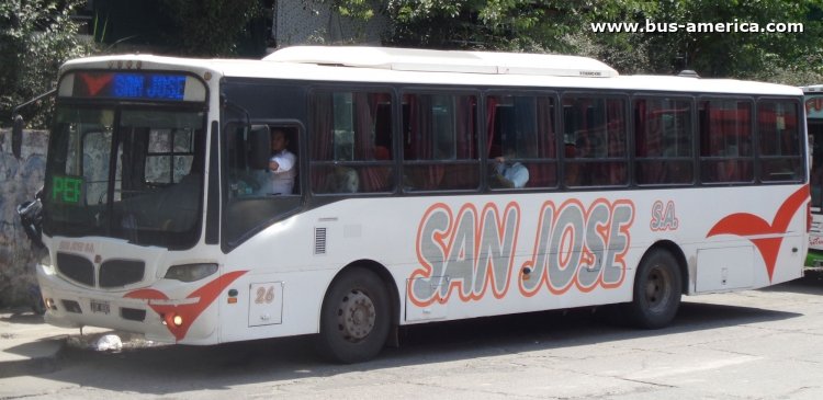 Armar MA 15.0 - Armar Medea - San Jose
JJY892

Línea 15 (Jujuy) , interno 26
