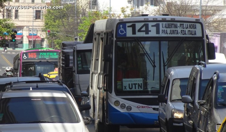 Agrale MT 15.0 LE - Metalpar Iguazu 2010 - Mayo
MZV 912 [adelante]
Línea 141 , ex traza parcial de línea 36 (Buenos Aires), interno 46 [¿septiembre 2019? - septiembre 2020]
Ex líneas 112 & 165 (Buenos Aires), interno 2819 [mayo 2019 - ¿agosto? 2019]
Ex línea 23 (Buenos Aires), interno 605 [agosto 2013 - mayo 2018]


Línea 145 , ex línea 141 (Buenos Aires) [atrás]

Una línea dos números.
Una en servicio desde este lunes, la otra desde hace unos día.
Una el último vestigio que quedaba del otrora poderosa Grupo Plaza

¿Alguien sabe quien estaba a cargo de MAYO, antes de que la caducaran, y antes que acuerden el gerenciamiento con el grupo DOTA? Por que no creo que algún Cirigliano haya estado controlandola.
