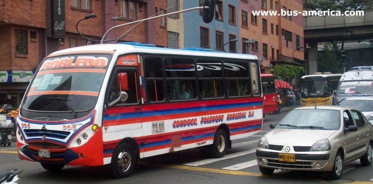 Isuzi NPR - Superior Temple - COOTRABEL
TPZ-926

Ruta 250A (Medellín), unidad 144
