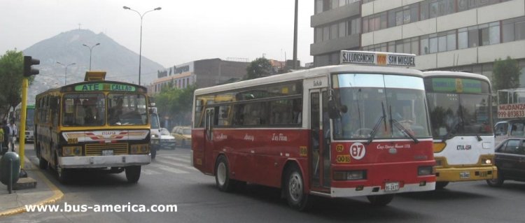 Asia Cosmos AM 818 (en Per) - Huascar
