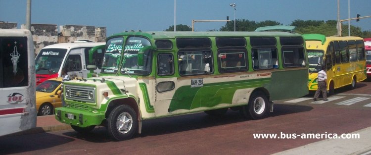 Chevrolet B-60 - Turbaco - R. Torices
UAH285
http://galeria.bus-america.com/displayimage.php?pid=30209
http://galeria.bus-america.com/displayimage.php?pid=30210

