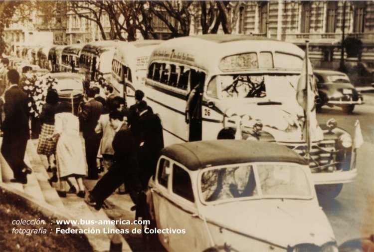 Chevrolet - Industria Argentina - 12 de Octrubre
Fotografía para : Federación Líneas de Colectivos ,de Bs.As.
Archivo           : Camara Empresaria del Autotransporte de Pasajeros (ex F.L.C.)
Reprodución     : Anibal T.
