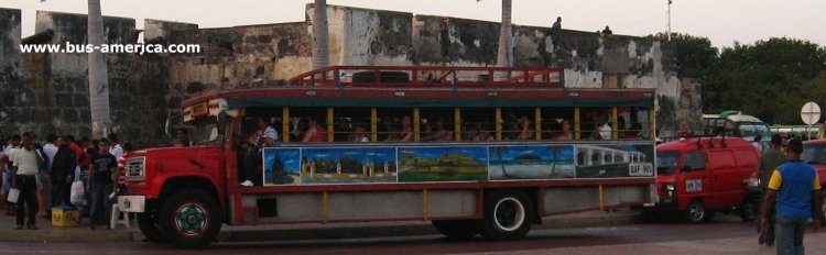 Chevrolet B-60 - La Corroncha
QAF960
http://galeria.bus-america.com/displayimage.php?pid=33836
