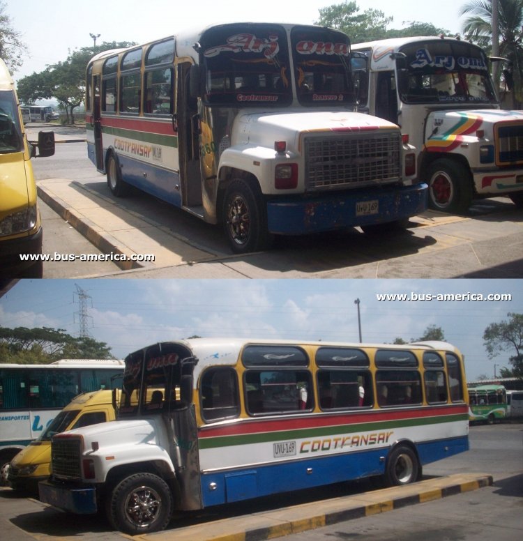 Chevrolet Kodiak B-70 - Independiente - Cootransar
UVU-169
