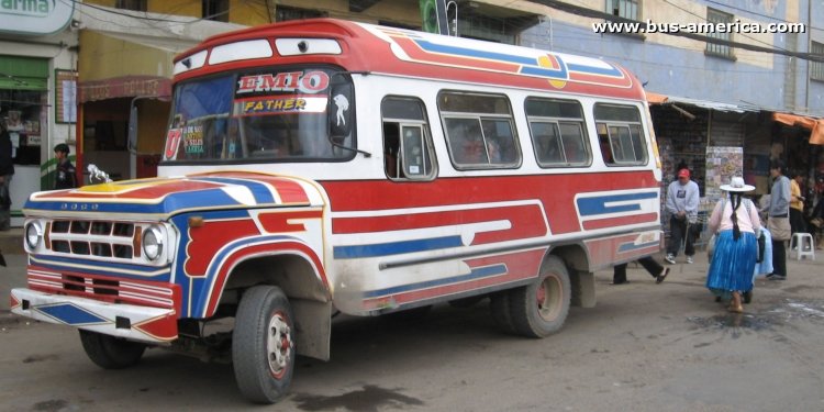 Dodge D-400 - Sindicato Ciudad de Cochabamba
¿100--T?
