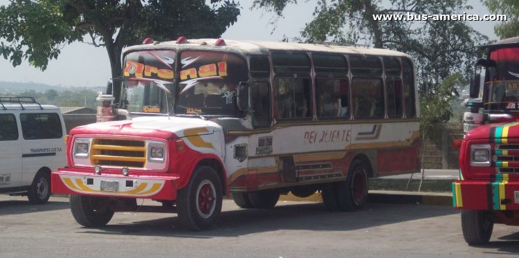 Dodge - Independiente - Del Puente
UAD-266
