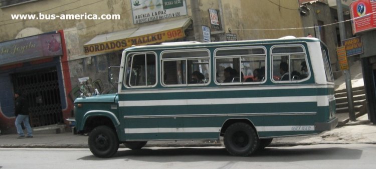 Dodge D-400 - Marcopolo Jr. (en Bolivia) - Villa Victoria
087CKC
