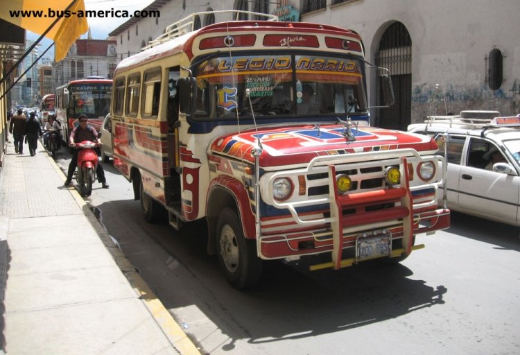 Dodge D - Sindicato Ciudad de Cochabamba
200FBS

