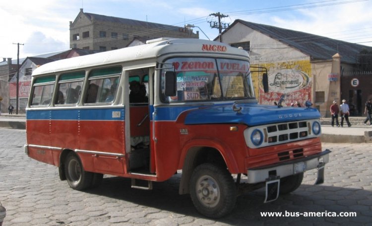 Dodge D - Caio Jaragua (en Bolivia)
121 FAS
