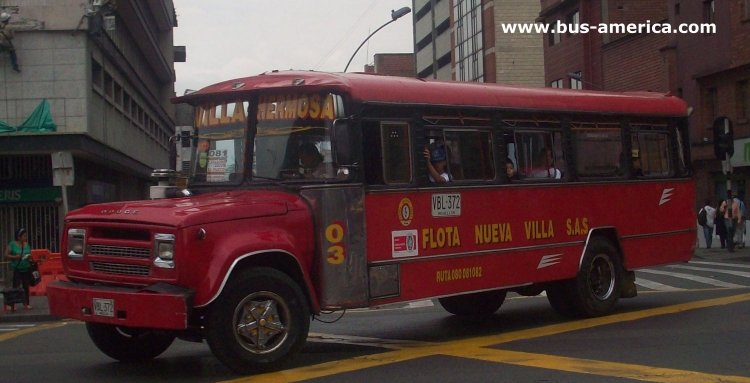 Dodge - Superior - Flota Nueva Villa
VBL372
http://galeria.bus-america.com/displayimage.php?pos=-24554
