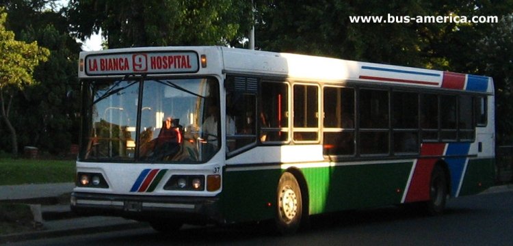 El Detalle OA 105 D2379 - Coop. 21 de Octubre
CBM569
http://galeria.bus-america.com/displayimage.php?pos=-13046
