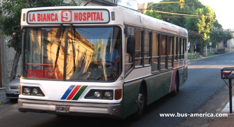 El Detalle OA 105 - Coop. 21 de Octubre
CBM 525

Línea 9 (Concordia), interno 38
Ex líneas 6, 50, 107 (Buenos Aires), interno ¿?
