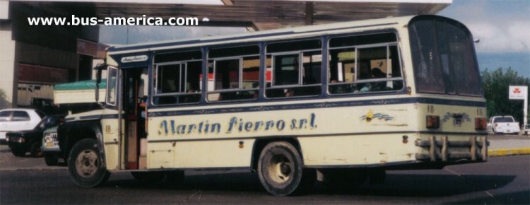 Ford B-7000 - La Preferida - Martín Fierro
C.1002379 - UVO813
Para conocer mas sobre la historia de estos coches y esta empresa acceda a la Revista Bus América : http://revista.bus-america.com/Notas/FordMFierro.htm
