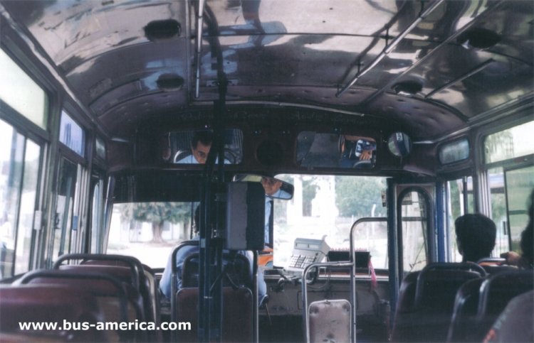 Ford B-7000 - La Preferida - Martín Fierro
(vista del interior de la unidad)
Para conocer mas sobre la historia de estos coches y esta empresa acceda a la Revista Bus América : http://revista.bus-america.com/Notas/FordMFierro.htm
