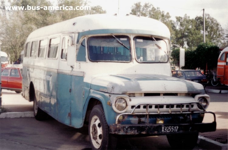 Ford B-600 - La Unica
X.325517
