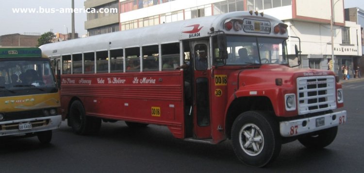 International - Blue Bird (en Perú) - Coop. Huascar
UI9498
