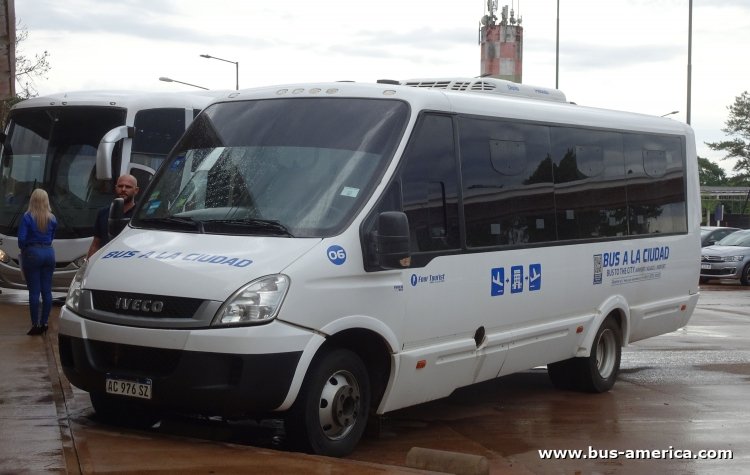 Iveco Daily Scudato 70c16 - Italbus Eurobus - Bus a la Ciudad , Four Tourist
AC 976 SZ
[url=https://galeria.bus-america.com/displayimage.php?pid=47067]https://galeria.bus-america.com/displayimage.php?pid=47067[/url]
[url=https://galeria.bus-america.com/displayimage.php?pid=47068]https://galeria.bus-america.com/displayimage.php?pid=47068[/url]

Bus a la Ciudad (Pto. Iguazú), interno 06

Servicio al que debiese asignarsele número de concesión municipal
