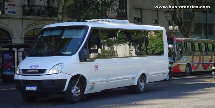 Iveco Daily Scudato 70c16 - Italbus Eurobus - Ruta 66
¿AC392DK?

Ruta 66, interno 392
