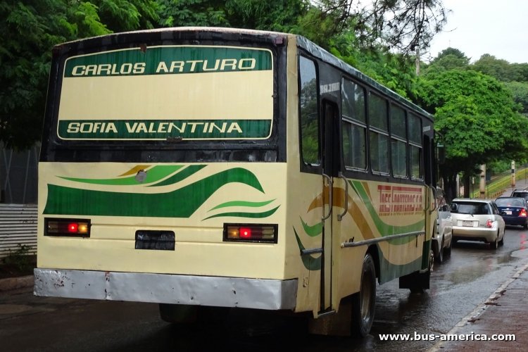 Mercedes-Benz L 1414 - San Jorge - Tres Fronteras
AKS607
[url=http://galeria.bus-america.com/displayimage.php?pid=45068]http://galeria.bus-america.com/displayimage.php?pid=45068[/url]
[url=http://galeria.bus-america.com/displayimage.php?pid=45069]http://galeria.bus-america.com/displayimage.php?pid=45069[/url]

Tres Fronteras (Cdad. del Este), unidad 8773




Archivo originalmente posteado entre enero y marzo de 2019
