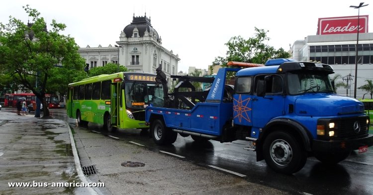 Mercedes-Benz L 1519 - Frater

KWI-6613 [atrás]
[url=https://bus-america.com/galeria/displayimage.php?pid=50192]https://bus-america.com/galeria/displayimage.php?pid=50192[/url]

TransOceano , Santo Antonio (Niteroi), unidad 2.2.041
