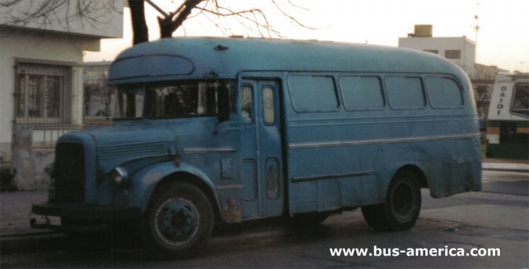 Mercedes-Benz L 312 - Belgrano
