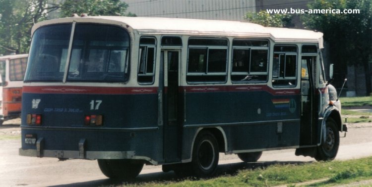 Mercedes-Benz LO 1114 - Corsino - 3 de Julio
M.212107
[url=https://bus-america.com/galeria/displayimage.php?pid=6237]https://bus-america.com/galeria/displayimage.php?pid=6237[/url]

Líneas 500 & 5003 (Pdo. Zarate), interno 17

Para conocer la historia completa de esta carrocería haga click en: [url=https://www.bus-america.com/ARcarrocerias/Corsino/Corsino-histo.php]CORSINO, la carrocería que mezclaba épocas en sus productos[/url]
