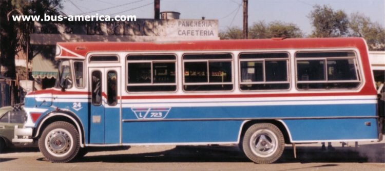 Mercedes-Benz LO 1114 - El Diseño - El Recreo
B.1837380
http://galeria.bus-america.com/displayimage.php?pos=-18669
