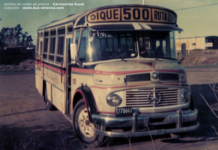 Mercedes-Benz LO 1114 - El Diseño - 9 de Julio
B.1770641
Fotografía (seguramente para) : Transporte 9 de Julio S.A.
Archivo de cortes de pintura : Carrocerías Suyai
