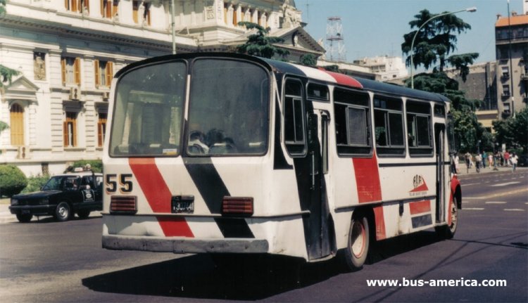 Mercedes-Benz LO 1114 - El Diseño M-MB-LO 1114/517-002 - A.D.R.
B.1907441
