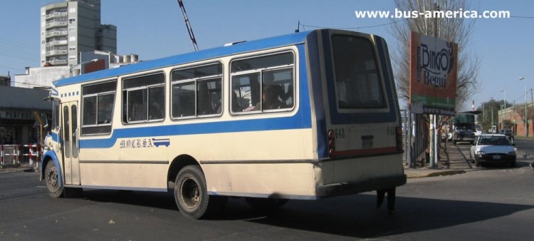 Mercedes-Benz LO 1114 - Eivar - M.O.C.B.S.A.

http://galeria.bus-america.com/displayimage.php?pid=3856
http://galeria.bus-america.com/displayimage.php?pid=30966
