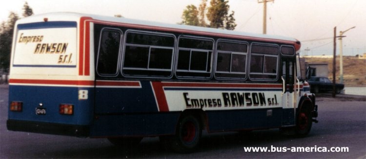 Mercedes-Benz LO 1114 - La Independencia-reformado - Rawson
Para ver mas datos sobre esta carrocera en :
http://www.busarg.com.ar/agosto06/modelos_independencia.htm
(faltara agregar este modelo si es que es original en su frente)
