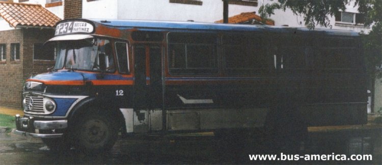 Mercedes-Benz LO 1114 - La Nueva Estrella - Transportes Martinez
