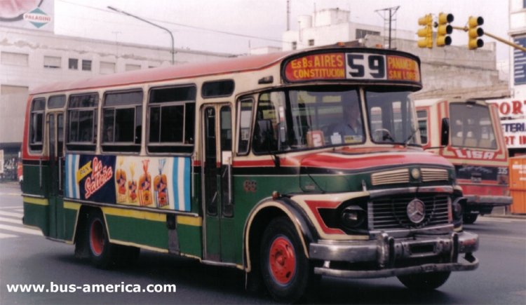 Mercedes-Benz LO 1114 - La Nueva Estrella - M.O.C.B.A.
