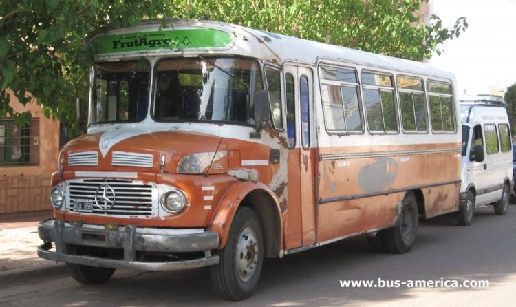 Mercedes-Benz LO 1114 - San Juan
C.1019053 - VQA 858
