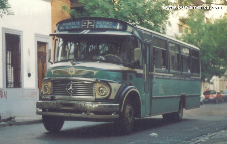 Mercedes-Benz LO 1114 - Splendid 5-86 B - Saenz Peña
C.1424482

Línea 92 (Buenos Aires), interno 9 [1988 - febrero 1999]
