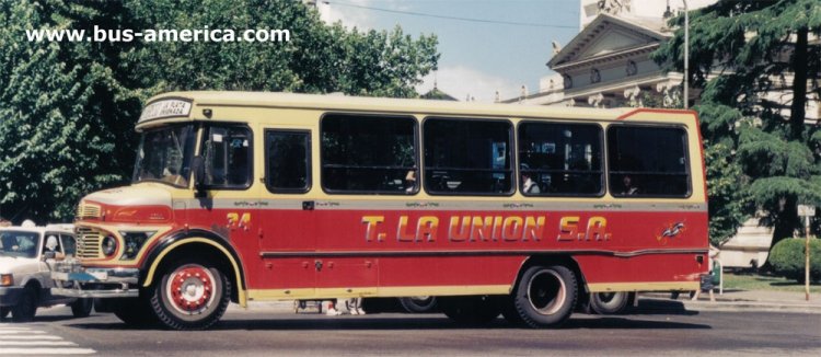 Mercedes-Benz LO 1114 - Supercar - La Unión
