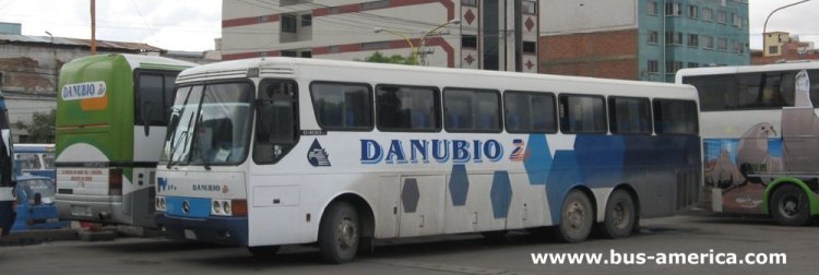 Mercedes-Benz O 400 RSD (en Bolivia) - Danubio 2
