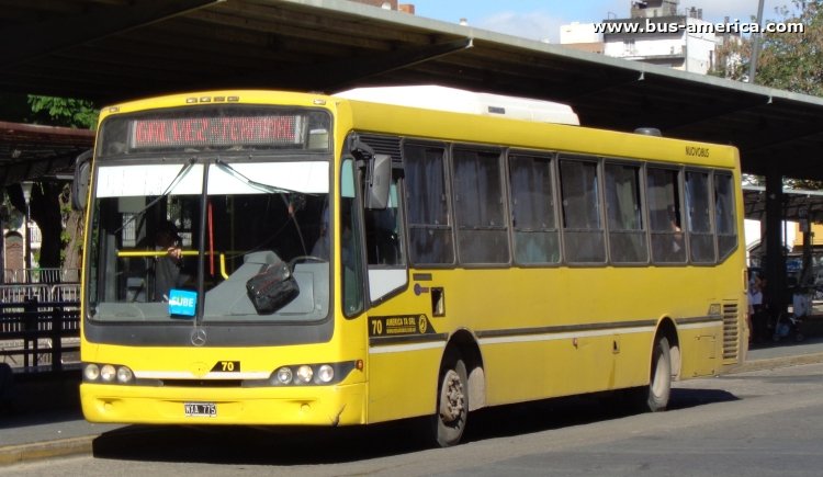 Mercedes-Benz O 500 U - Nuovobus - América , Rosario Bus
MXA 775

Concesión Provincial 35 / 9 (Rosario), interno 70
