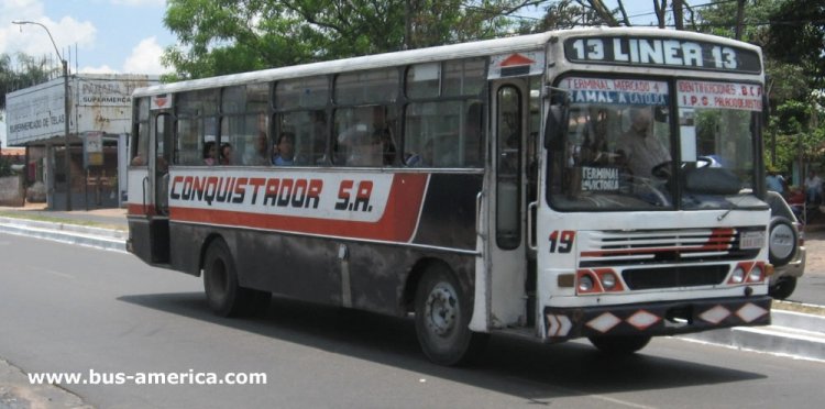 Mercedes-Benz OF 1318 - Thamco Padron Aguia (en Paraguay) - Conquistador
