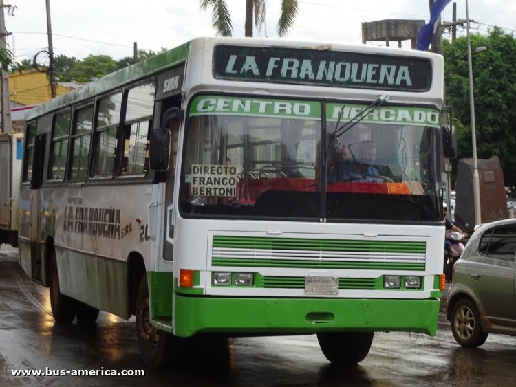 Mercedes-Benz OF 1115 - Comil Svelto (para Paraguay) - La Franqueña 
AUY 635

La Franqueña (Ciudad del Este), unidad 20



Archivo originalmente posteado en febrero 2019 
