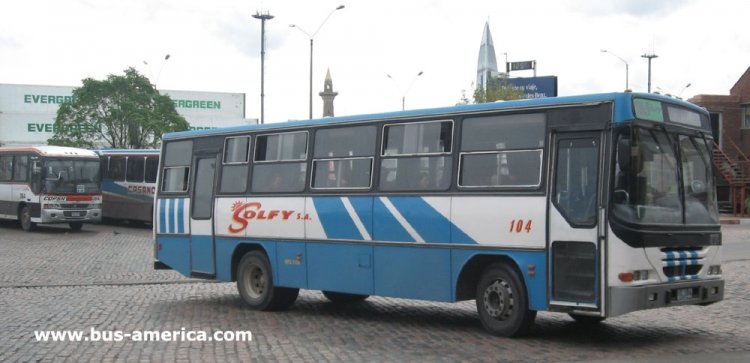 Mercedes-Benz OF 1318 - Thamco Scorpion TH3250USA (en Uruguay) - Solfy
MTC1104
Para conocer mas sobre la historia de estos omnibus en esta empresa vea la [url=http://grupoaclo.blogspot.com/2009/05/la-historia-de-los-thamco-scorpion-en_7893.html/]nota del grupo ACLO[/url]
