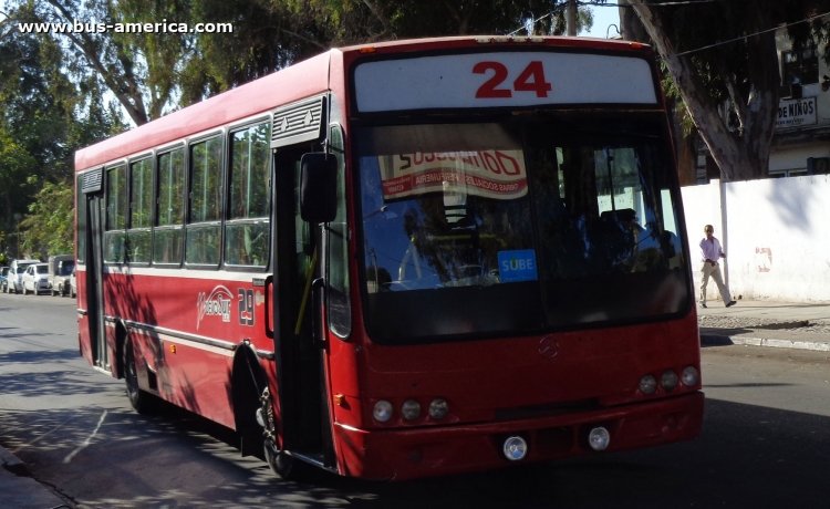 Mercedes-Benz OF 1418 - Nuovobus - Nuevo Sur
¿JQU622?

Línea 24 (124), interno 29
